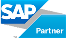 SAP-Partner-Logo mit fettgedruckten weißen SAP-Buchstaben auf blauem Hintergrund über einem blauen Parallelogramm, in dem das Wort „Partner“ in weißer Schrift steht.
